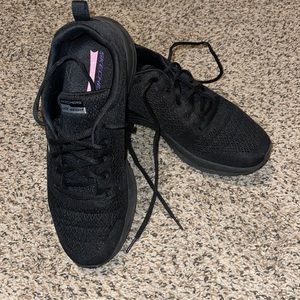 🔥 Pre owned Skechers Arch Comfort 👟